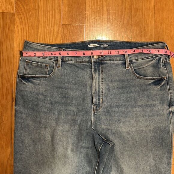 OLD navy power slim straight high rise jeans size 16. - Picture 3 of 6